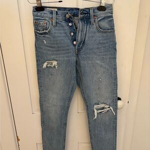 Levi's Women's Light Blue Straight Leg Jeans